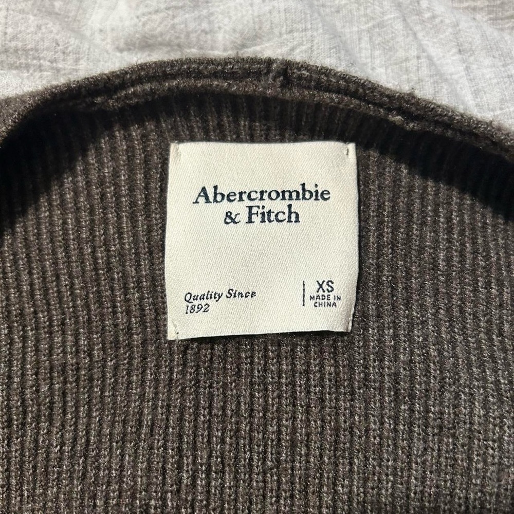 Abercrombie & Fitch Gray Wrap Cardigan - Picture 6 of 6